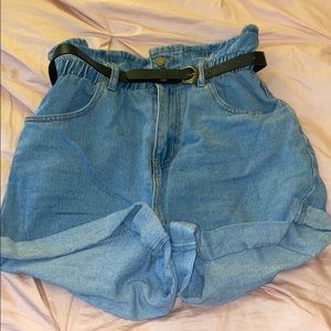 Very High Waisted shorts